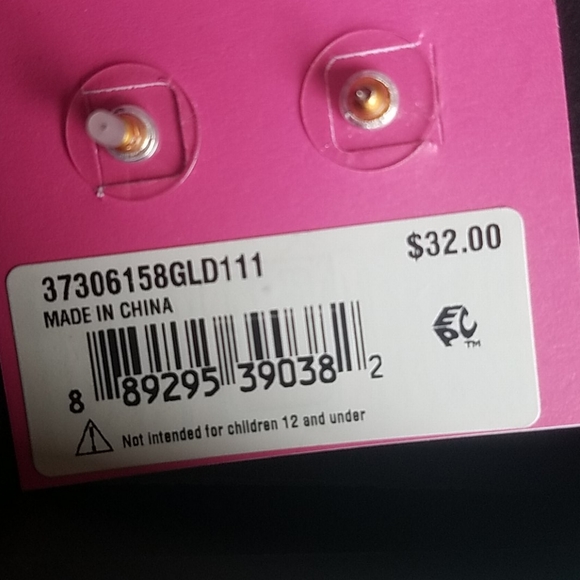 Betsey Johnson fish skeleton bone earrings - Picture 3 of 4